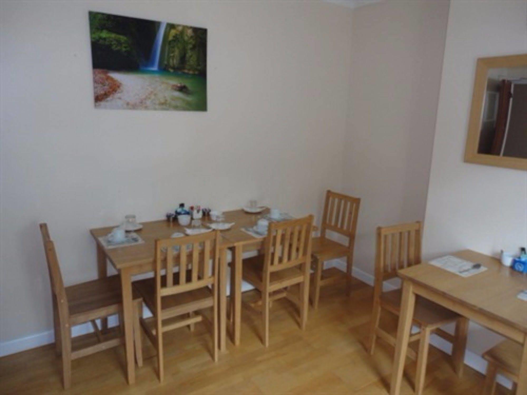 Charlotte Guest House 웨이머스만 외부 사진